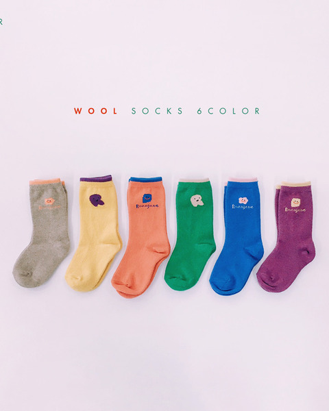 [핑크위크 30%](wool)시리얼미들삭스-6color